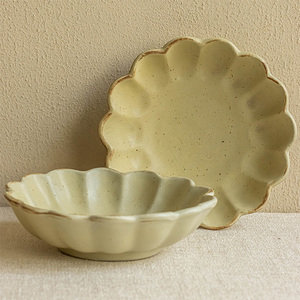 Porselen yemek Nordic plaka Vintage seramik kase Petal şekilli seramik tabak - Product Image 3