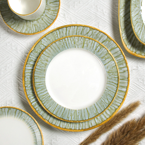Ensemble d'assiettes en céramique JQY, vente en gros, vaisselle en porcelaine verte nordique, ensemble d'assiettes rondes pour la maison et la cuisine - Product Image 3