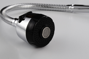 Rubinetto da cucina di qualità di fabbrica a prova di schizzi in ottone cromato per acqua fredda montate da cucina con beccuccio flessibile - Product Image 3