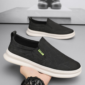 Zapatillas Deportivas <span class=keywords><strong>de</strong></span> Plataforma Gruesa Antideslizantes <span class=keywords><strong>para</strong></span> Uso Diario, Estilo Casual Minimalista con Etiqueta Deportiva Verde Brillante, Ideales <span class=keywords><strong>para</strong></span> Múltiples Ocasiones - Product Image 4