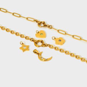 Pendentif en Moissanite avec Initiales – Qualité Supérieure, Coût Efficace, Production Personnalisée, Acier Titane Technique de Haute Qualité - Product Image 5