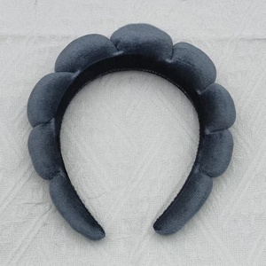 Diadema de terciopelo dorado transfronteriza, diadema de franela con nube retorcida y hebilla de algodón relleno, accesorio para el cabello del fabricante - Product Image 6
