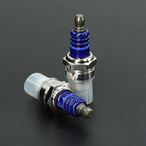 Bougie d'allumage pour tronçonneuse de qualité industrielle et DIY avec guide-chaîne de 12 et 20 pouces, pièces d'outillage OEM personnalisables pour tronçonneuse - Product Image 1