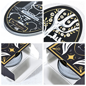 Cartes rondes de tarot Chubby Birdy, papier enduit noir, design créatif, ensemble complet pour la divination et le divertissement - Product Image 4