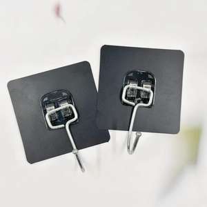 Ganchos adhesivos para cocina al por mayor, ganchos negros para baño montados en la pared, ganchos fuertes sin clavos para paredes y puertas, precio de 1 - Product Image 1