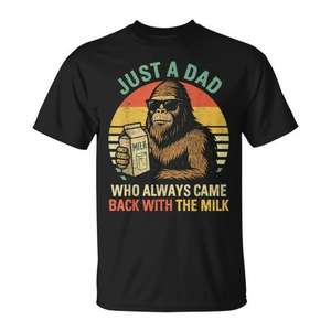Juste un papa qui revient toujours avec la t-shirt « Just A Dad Who Always Came Back With The Milk » au design Bigfoot Papa, style vintage, pour homme - Product Image 1