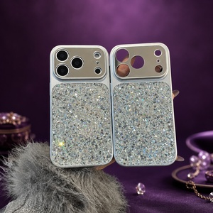 เคสโทรศัพท์หรูหรา PC ประดับกลิตเตอร์กันกระแทกพร้อมสายคล้องสำหรับ iPhone - Product Image 3