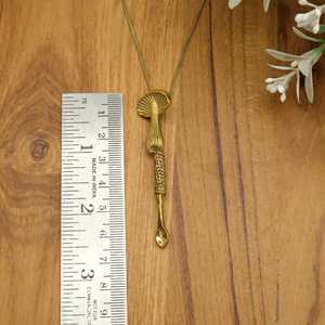 Collier pendentif cuillère en laiton fait main bijoux Boho uniques amulette ethnique tribale, Long collier en laiton bijoux de déclaration artisanale - Product Image 2