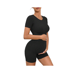 Ensemble de yoga pour femmes en gros – Ensemble haut à manches courtes et short de maternité uni, respirant et à taille élastique - Product Image 2