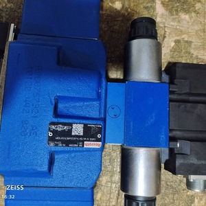 Válvula Proporcional Rexroth 4WRZE16W8-150-7X/6EG2 Electrohidráulica Para Uso Industrial - Product Image 3