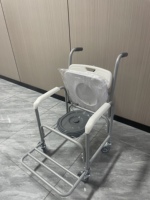 Chaise de toilette 4-en-1 avec siège surélevé, chaise de toilette médicale pour personnes âgées et handicapées