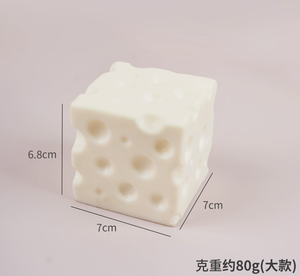 Jouet anti-stress en mousse PU à logo personnalisé, en forme de pain au fromage, à rebond lent, pour soulager l'anxiété, idéal comme cadeau promotionnel - Product Image 4