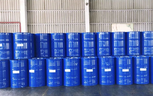 Etanol 99% 95% 75% tipos de pureza que se agregan a un <span class=keywords><strong>uso</strong></span> diferente - Product Image 4