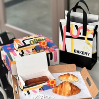 Boîte de papier à gâteau avec logo personnalisé imprimé tendance Mousse à dessert Pâtisserie Emballage à emporter Tarte aux œufs Cuisson Style alimentaire