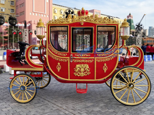 2026 Calèche royale électrique de haute qualité, blanche, classique et vintage, pour mariages et visites touristiques, à prix bas - Product Image 4