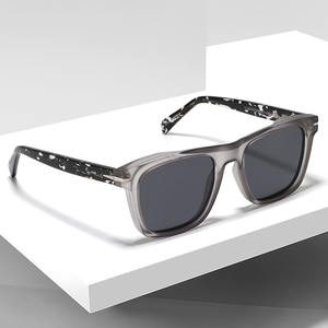 Nouvelles Lunettes de Soleil Polarisées Carrées Unisexe avec Monture TR90 et Branches en Acétate, Protection UV400, Idéales pour la Conduite et la Mode - Product Image 5