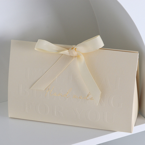 Gold Foil Printing Embossing Vanishing Matt Lamination UV Coating Made Recycled Board Sponge Folders Small Letter Bag - Product Image 2