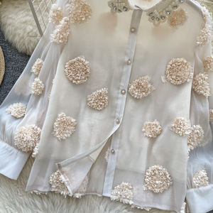 Blusa de malla floral 3D con pedrería, de manga larga y corte holgado para mujer, a la moda. - Product Image 5