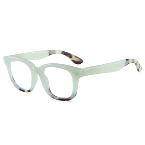 Gafas de lectura para hombres y mujeres con montura ajustable y lentes con filtro de luz azul. - Product Image 4