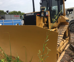 Tractor <span class=keywords><strong>de</strong></span> Orugas <span class=keywords><strong>Caterpillar</strong></span> D5K/D5G/D5N/D5M Ligeramente Usado con Hoja Inclinable, Cabina con Aire Acondicionado, Motor <span class=keywords><strong>de</strong></span> 71.6kW, Capacidad <span class=keywords><strong>de</strong></span> Nivelación <span class=keywords><strong>de</strong></span> 2.09m - Product Image 3