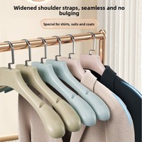 Breitschultrige Kunststoff-Kleiderbügel - Rutschfest, Verhindern von Schulterfalten, Extra-Dick, Robustes Design für Kaschmir, Anzüge und Schwere Kleidungsstücke