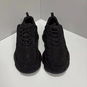 Zapatos casuales de suela gruesa y diseño de alta calidad de fábrica, con características antideslizantes y cómodas. Modernos y versátiles. - Product Image 1