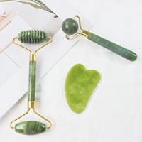 Rouleau de jade vert et ensemble de gua sha pour le visage, massage facial anti-âge naturel Xiuyan