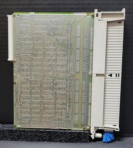 6ES54324UA12 6ES5432-4UA12 Módulo de Entrada Digital de 32 Canales para PLC Industrial - Product Image 1
