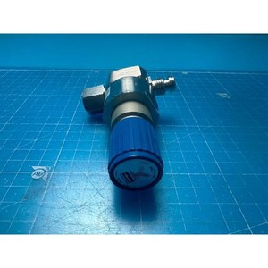 Vanne solénoïde miniature Parker SQ2MICRO302PFSMF 54011710 utilisée comme pièce détachée pour équipement semi-conducteur Legacy - Product Image 3