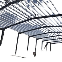 Bâtiment d'entrepôt moderne à grande portée, préfabriqué, avec structure en acier profilé H laminé à chaud, soudage sur site, haute capacité de charge