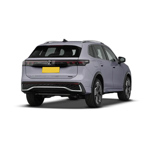 Deposito all'ingrosso per auto per adulti <span class=keywords><strong>Tiguan</strong></span> L Pro benzina auto 5 porte 5 posti SUV <span class=keywords><strong>Tiguan</strong></span> L 2024 Pro 330TSI 2WD Smart Travel Edition - Product Image 6