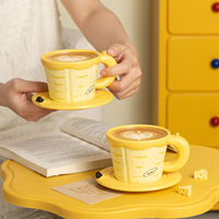 Nouvel ensemble tasse et soucoupe en céramique motif banane, style moderne et minimaliste, 240 ml, inspiré de l'art latte japonais, sensation premium, idéal pour Instagram