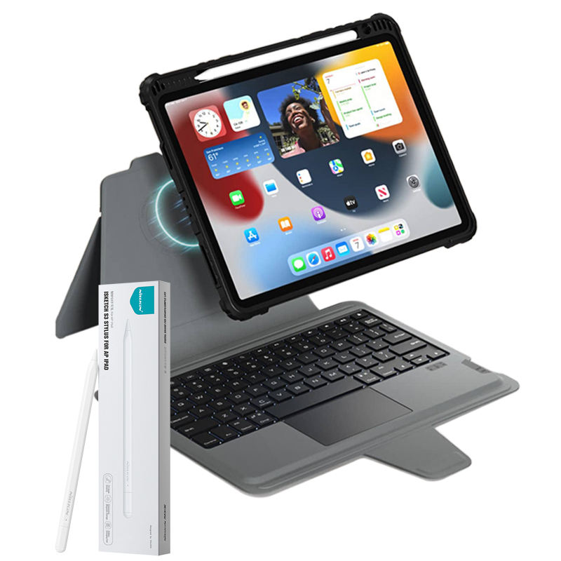 Avec étui à clavier