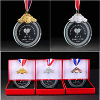 Nouvelle conception de médaille en cristal personnalisée, souvenir sportif, trophée en cristal de verre pour le football, récompenses, médailles, plaques, artisanat