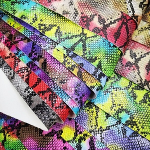 1Mm Kỳ Lạ Python Rắn Thiết Kế In Đầy Màu Sắc Da Rắn Mô Hình PU Giả Da Vải Cho Túi Xách Xe Ghế Ghế Hành Lý Xe Ô Tô - Product Image 4
