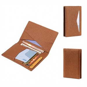 Porte-cartes de visite en cuir de veau véritable, style moderne, fin et élégant, avec logo personnalisé en couleur et sans fermeture - Product Image 4