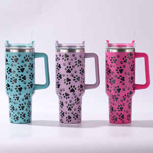 BORGE Copo de aço inoxidável com alça e canudo gravado a laser com estampa de pata de gato e leopardo 40 onças - Product Image 1