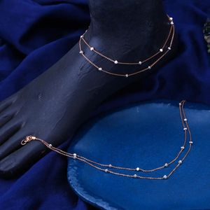 Chaînes de cheville à perles superposées élégantes, bijoux de mode, accessoire de pied de créateur, bracelet de cheville tendance et stylé - Product Image 2