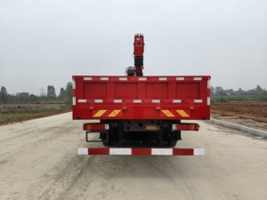 Camion-grue diesel 6x4 de 14 tonnes avec flèche hydraulique à 5 sections, camion-grue mobile à vendre, neuf - Product Image 5