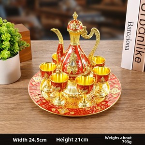 Juego de vino estilo palacio europeo al por mayor, botella de vino metálica con relieve y copas, juego de vino vintage para el hogar - Product Image 3