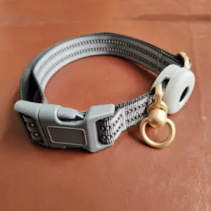 Coleiras personalizadas para animais de estimação Coleira de nylon ajustável de Perros para cachorros e cachorrinhos com suporte Airtag