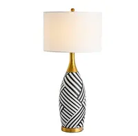테이블 램프 공급 도매 거실 빌라 얼룩말 줄무늬 세라믹 테이블 램프