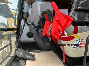 Excavadora Hidráulica de Orugas Komatsu PC200 Original de Japón, Modelo 2023, Usada, con Motor y Caja de Cambios, 95% Nueva - Product Image 4