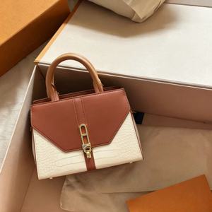 Nouveau Sac à Main Designer 2026 en Cuir PU, Sac Bandoulière, Petit Sac Mignon pour Femme, Sac à l'Épaule Style Chanel - Product Image 3