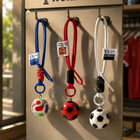 Porte-clés de football de dessin animé, pendentif de sac, mini cadeau souvenir sur le thème du football mondial