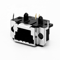 Connecteur RJ45 femelle PCB Mount Modular Jack Port réseau blindé avec contacts en cuivre pour systèmes de télécommunication Ethernet