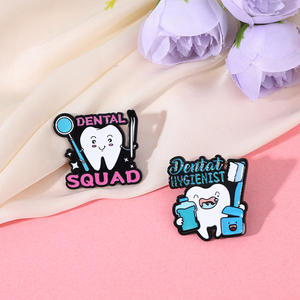 Broches de Colección con Letras de Equipo Dental Coloridas, Herramientas de Limpieza Dental, Broche Dental, Pin de Esmalte de Moda Dental - Product Image 1
