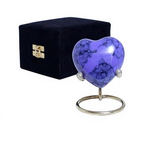 Urnes de crémation souvenir en aluminium en métal de feu violet pour cendres hommes et femmes urne coeur avec support et boîte en velours - Product Image 1