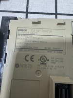 Modul PLC CJ2M-CPU11 CJ2MCPU11 CJ1W-OD261 untuk Plc