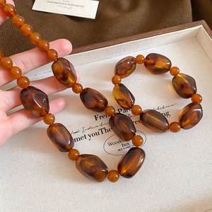 Retro Vintage Fashion Adjustable <b>Jewelry</b> <b>Set</b> <b>Women</b> Autumn Winter Beaded Acrylic Necklace and Bracelet - Product Image 3